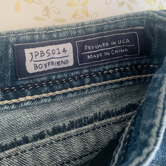 Miss Me boyfriend JEANS women’s DISTRESSED cropped capri 27 crops JPB5014 - Picture 2 of 10